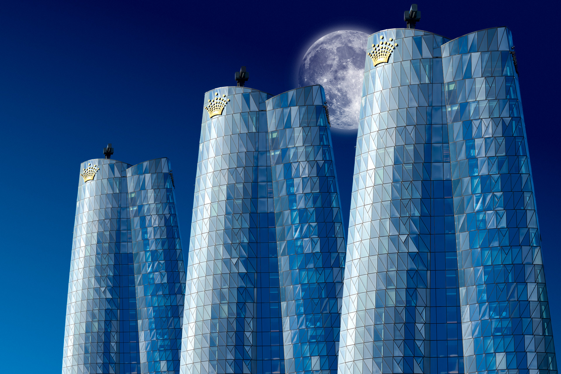 Crown Towers Sydney, Composite Photo, Night Simulation with Moon Rising. By orlandosydney.com OS1_1808
