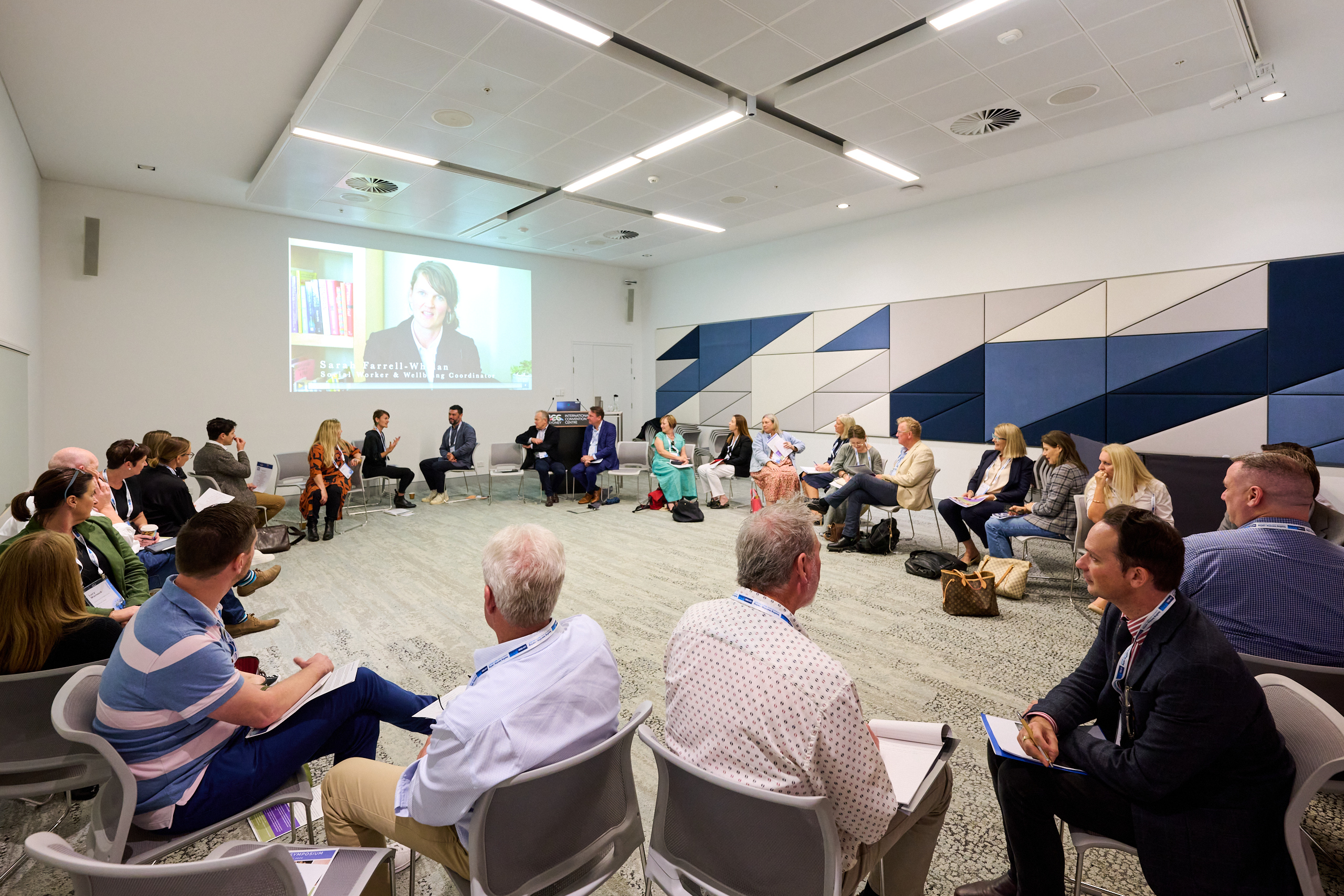 ICC Sydney Breakout Meeting Room, Event Photography. Photo by Orlandosydney.com